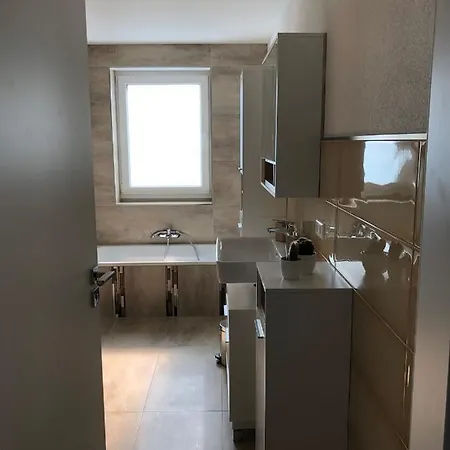 Moderne Neubauwohnung * Neuenstadt am Kocher